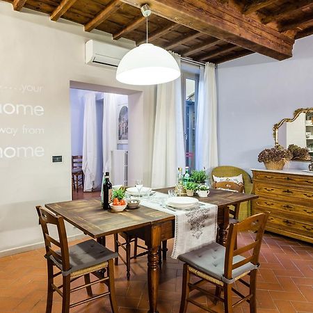 Torrigiani Apartment ฟลอเรนซ์ ภายนอก รูปภาพ